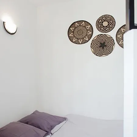 Exclusivite : Charmant Studio Au Centre-ville 公寓 耶尔